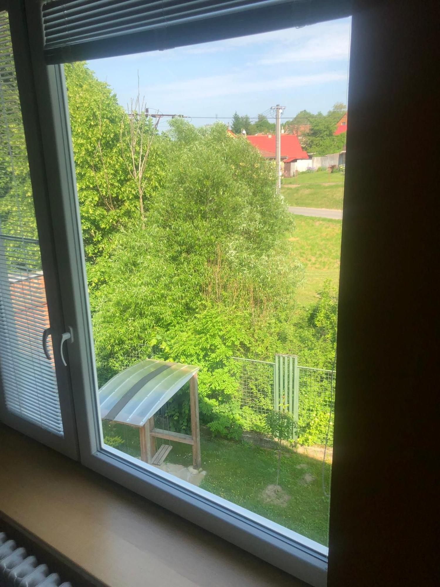 Dnm Inn Korycany エクステリア 写真