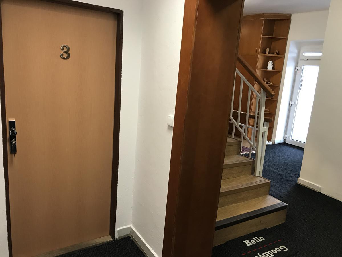 Dnm Inn Korycany エクステリア 写真